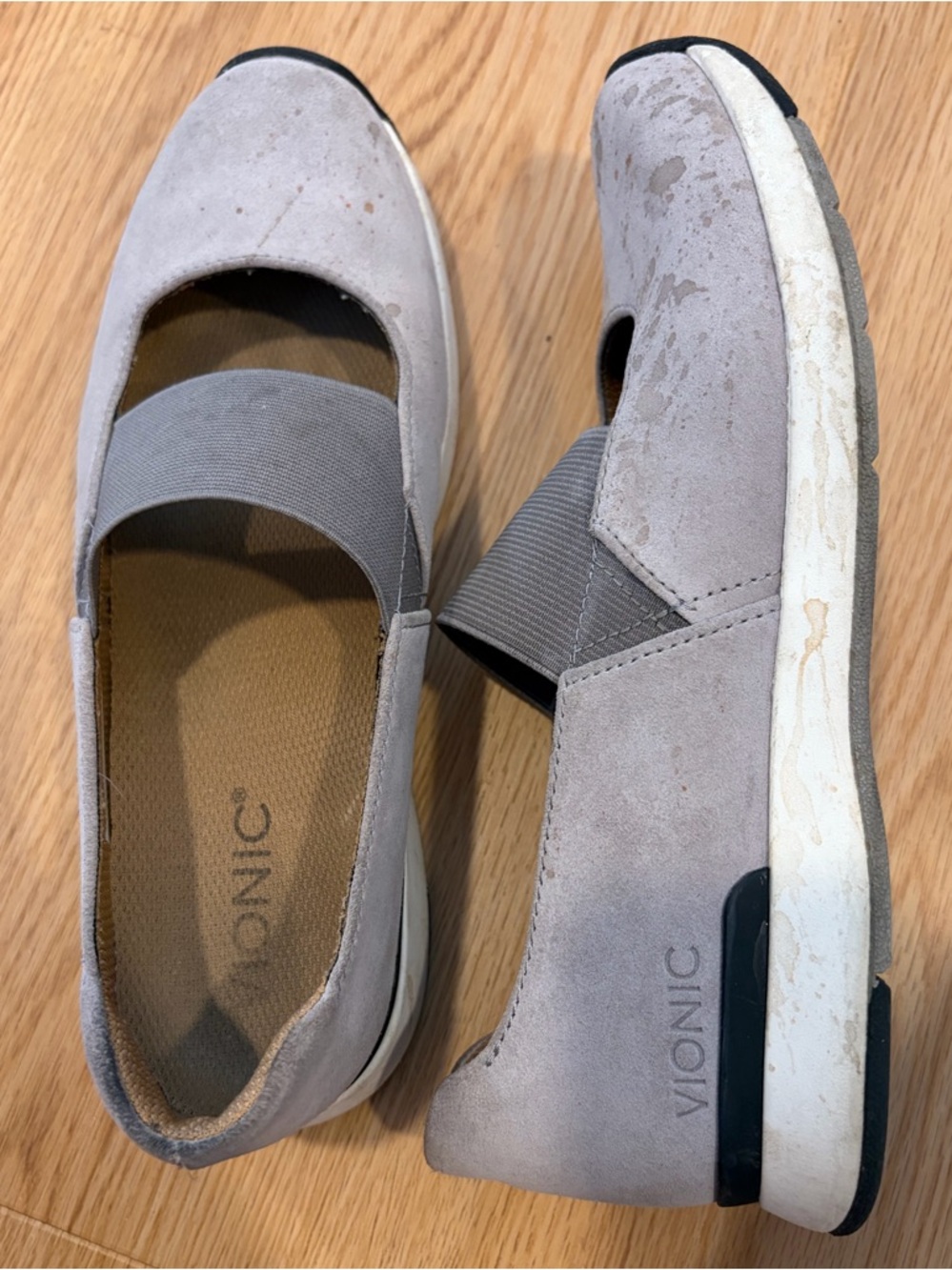 Vionic Cadee suede Mary Jane shoes - Picture 12 of 13